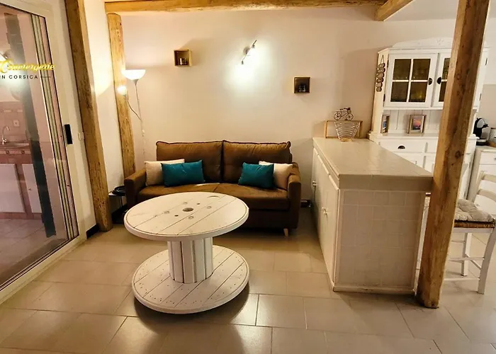Maison Duplex 6 Pers à Proximité De La De La Baie De Hébergement de vacances Pinarellu
