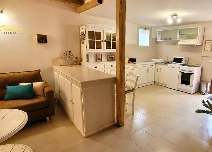 Maison Duplex 6 Pers à Proximité De La De La Baie De Pinarellu